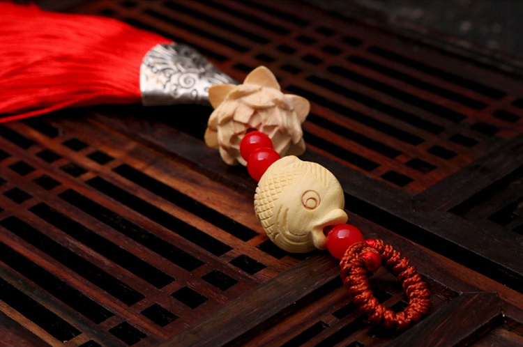 福連文苑流蘇木雕，年年有余細膩木雕