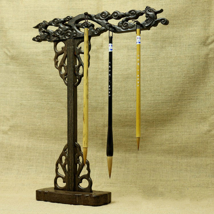 全天然雞翅木筆架，樸實精致筆架圖片