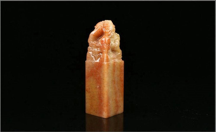 龍戲珠壽山石印章，獨具匠心印章圖片