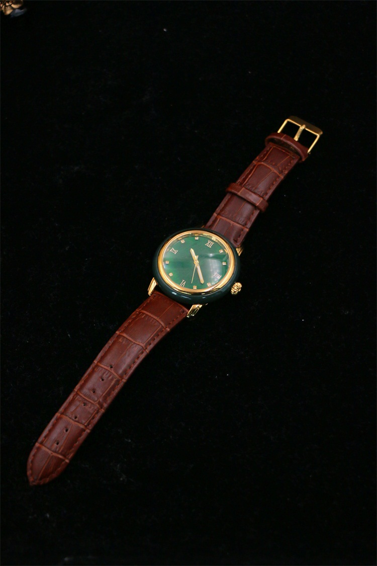 華貴精致玉石手表，典雅大氣綠松石