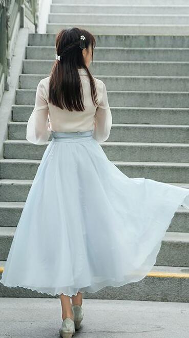 復(fù)古福連文苑廣袖長(zhǎng)裙，雪紡清新淡雅漢服圖片