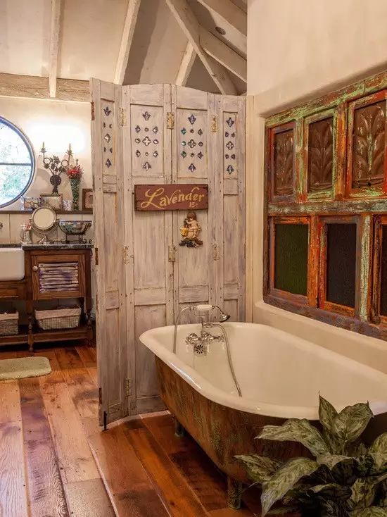 屏風，擋不住的風情，隔不斷的美