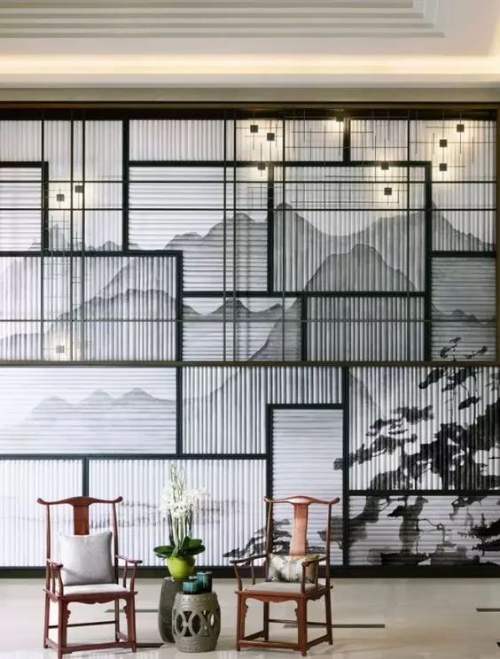 屏風，擋不住的風情，隔不斷的美