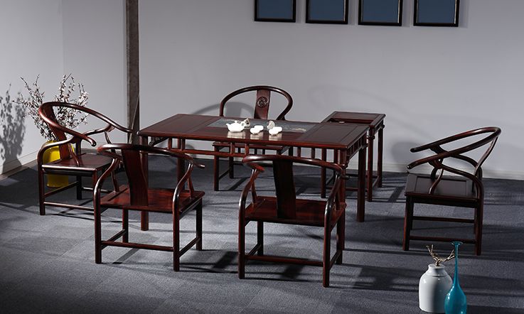 茶桌即人品，茶品即心境