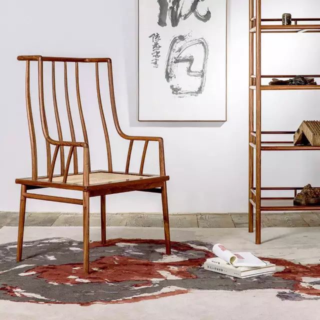 保留傳統(tǒng)突破刻板，打造現(xiàn)代中式椅子