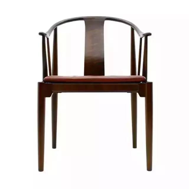 獨(dú)具藝術(shù)風(fēng)格的搭腦，椅子的精髓