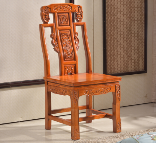 四款不同的靠背椅子