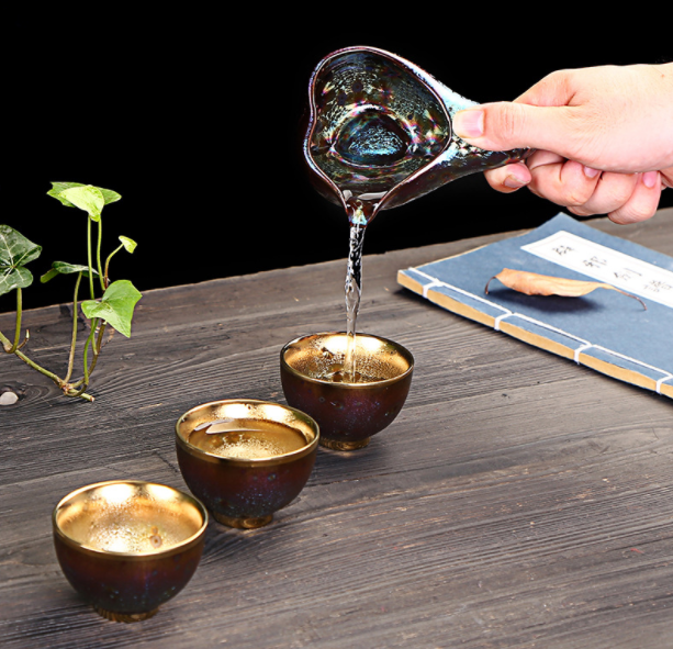 鎏金半自動茶具，中式石磨功夫茶具