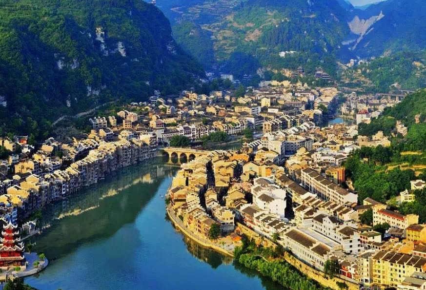 探尋古鎮(zhèn)鎮(zhèn)遠(yuǎn)，一座千年古城