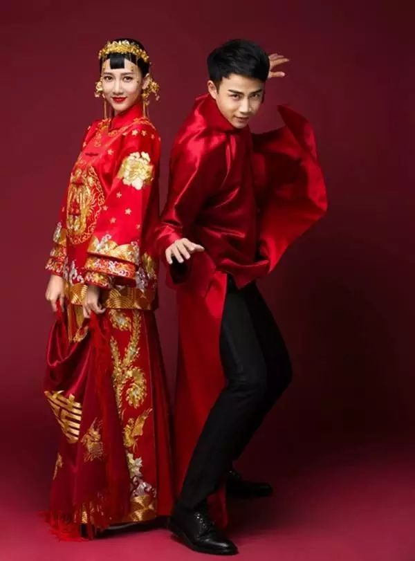 中式婚禮，走心的明星禮服