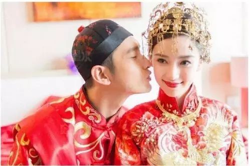 中式婚禮，走心的明星禮服