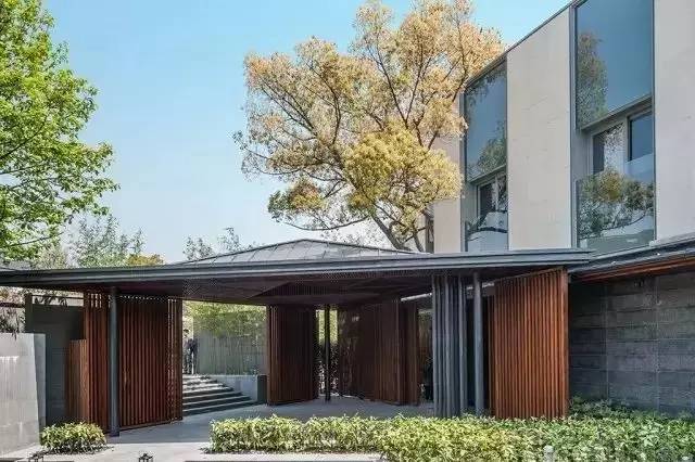 論新中式建筑中的景觀手法，傳統(tǒng)藝術(shù)構(gòu)造