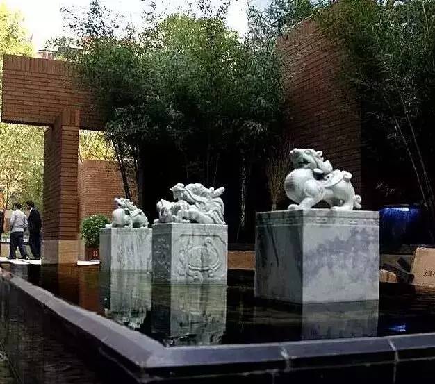 論新中式建筑中的景觀手法，傳統(tǒng)藝術(shù)構(gòu)造