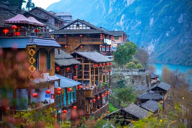 看看1700的樓房是什么樣子？到重慶網(wǎng)紅古鎮(zhèn)打卡