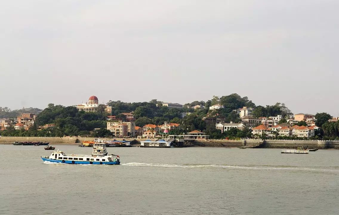 鼓浪嶼風(fēng)景優(yōu)美，一個美麗而有故事的地方