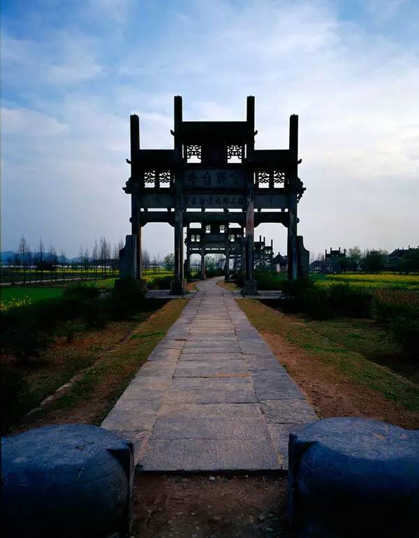 中國(guó)古建筑中的雕刻藝術(shù)，精美絕倫