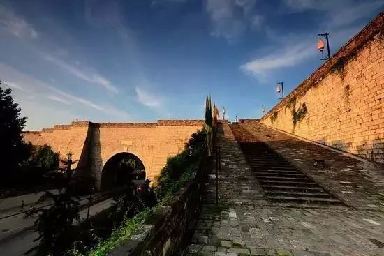 古城今壁相對(duì)影，南京城墻博物館落戶秦淮