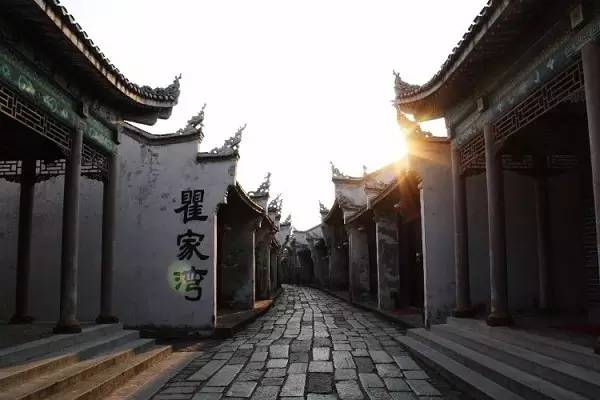 這些古鎮(zhèn)就藏在湖北，綿綿陰雨天更具柔情