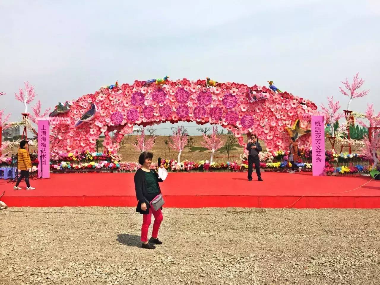 古鎮(zhèn)之外的新場，或許更有新意