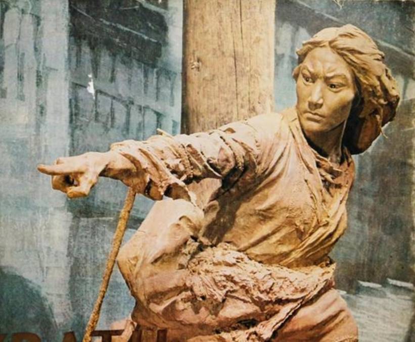 首屆全國(guó)雕塑藝術(shù)大展，雕塑講述的歷史，也許