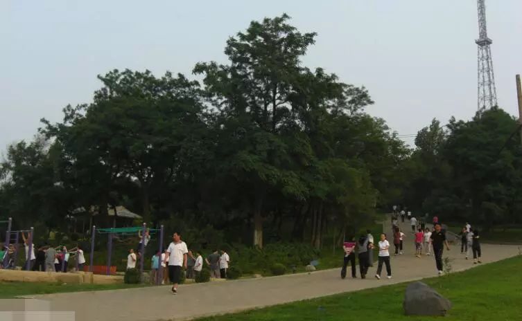 長白山余脈在昌圖，三省交界風(fēng)景最美地