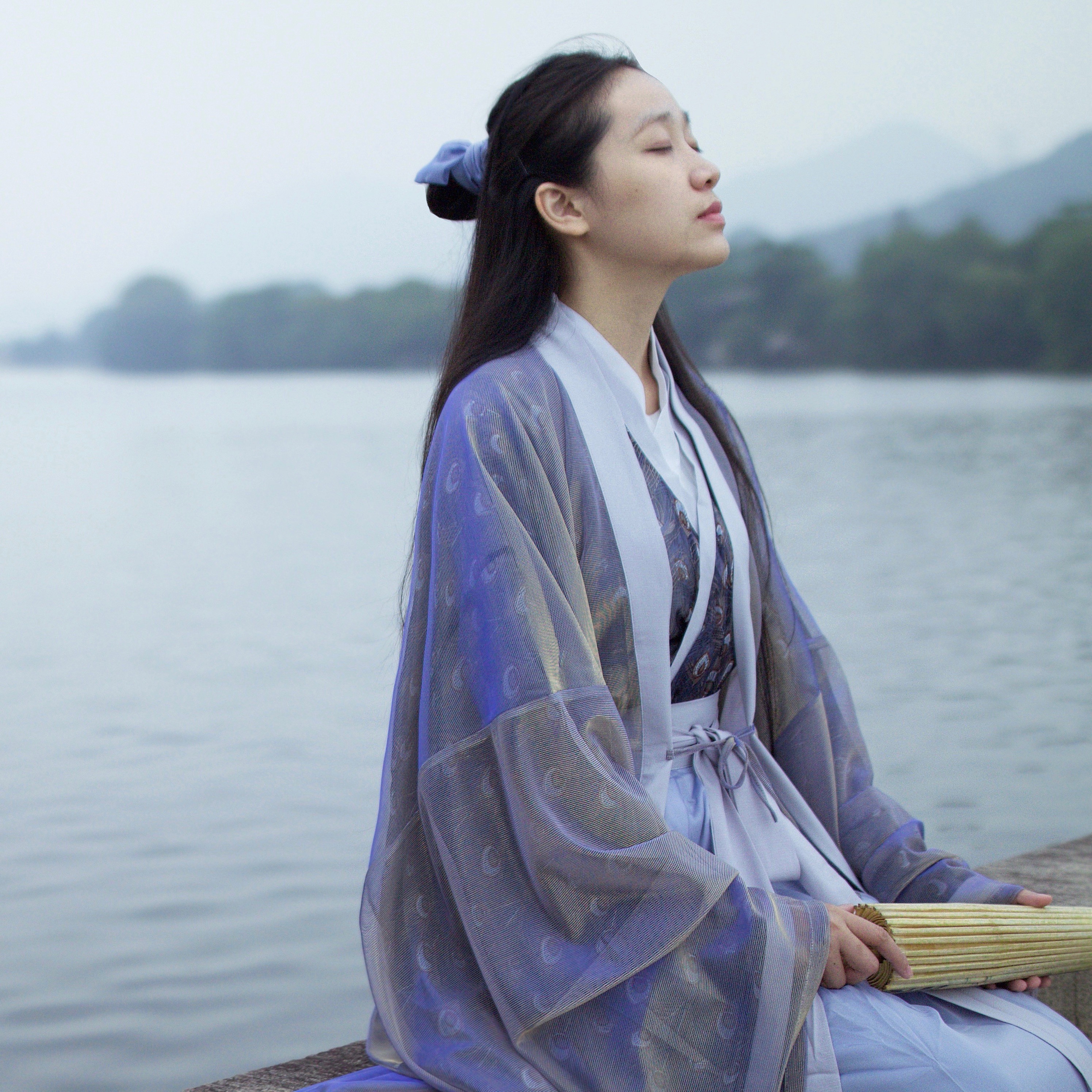 兩重衣齊腰襦裙?jié)h服，清新典雅漢服圖片