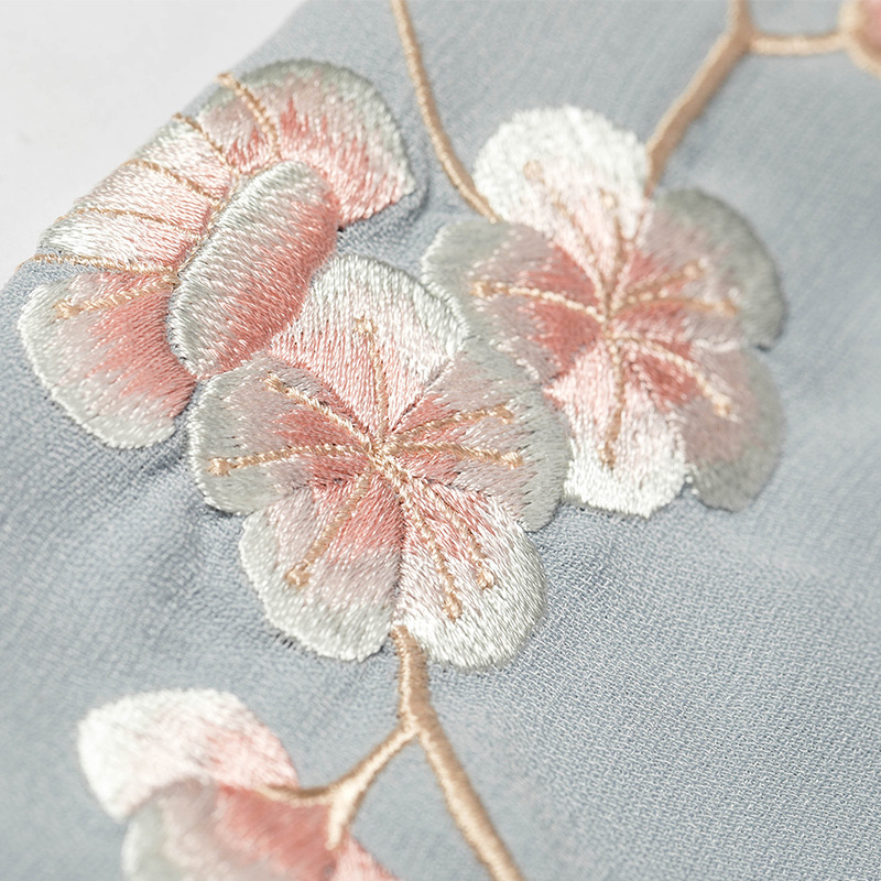 傳統(tǒng)雙袖刺繡漢服上衣，對襟半臂繡花漢服