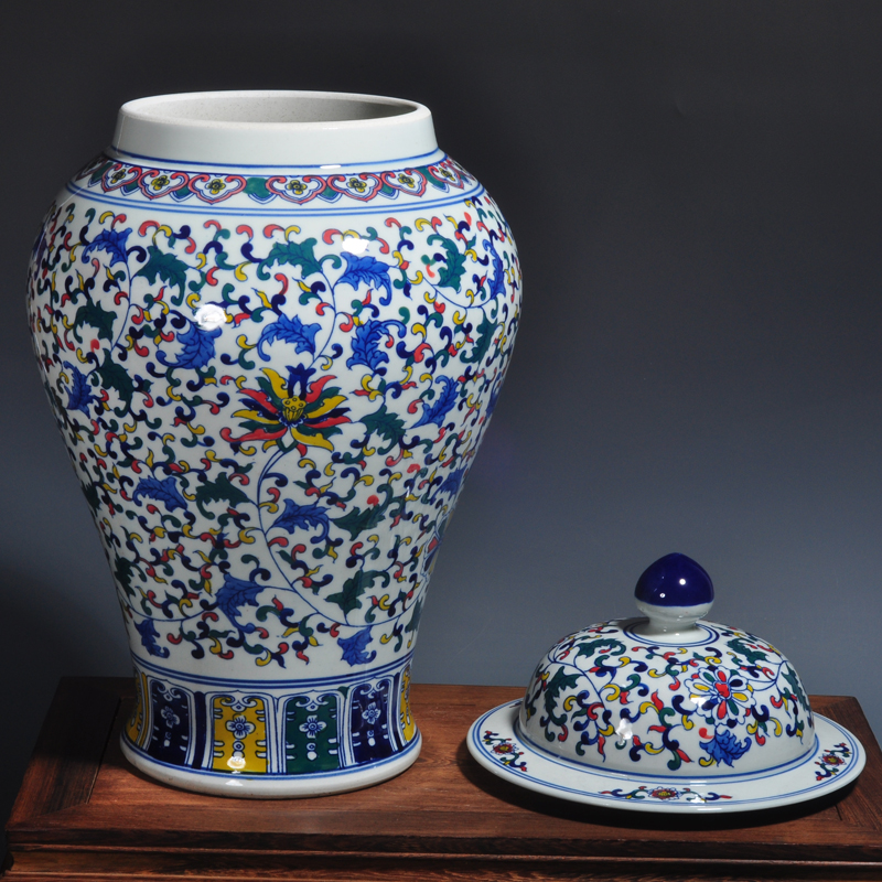 精美的陶瓷，多彩的陶器