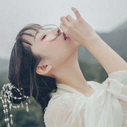 文藝清新女生頭像，唯美古風(fēng)真人頭像