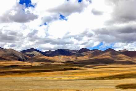 藍天白云，晴空萬里風(fēng)景圖