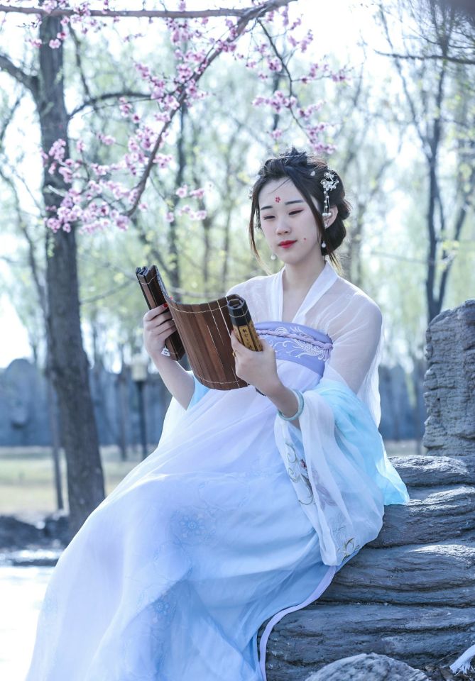 漢服仙女系列，縹緲長裙圖片