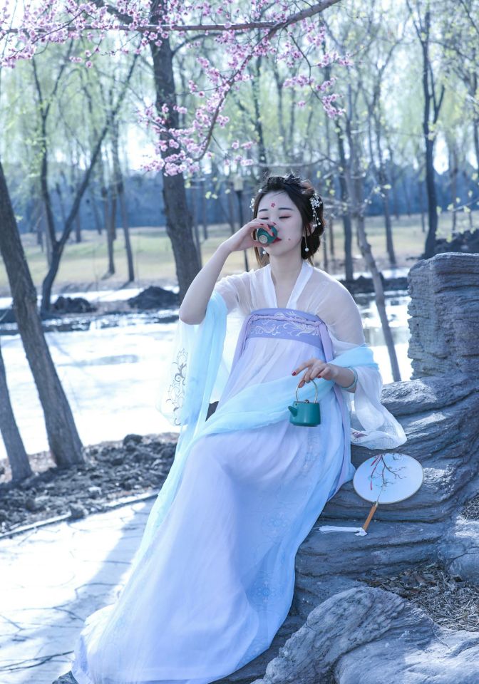 漢服仙女系列，縹緲長裙圖片