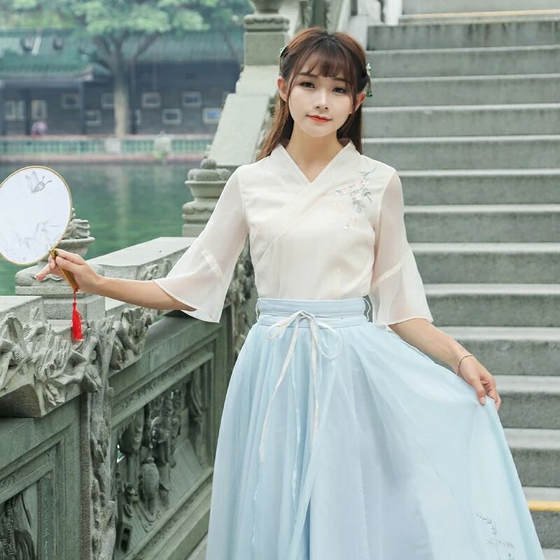 優(yōu)雅如詩(shī)，淡雅清新漢服圖片