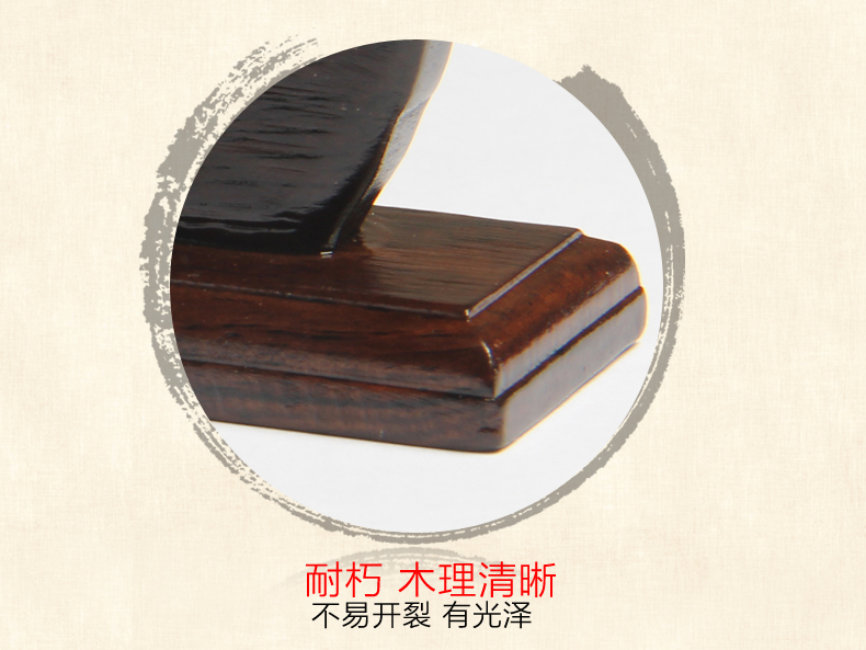 樸拙厚重，黑梓木蝙蝠筆架
