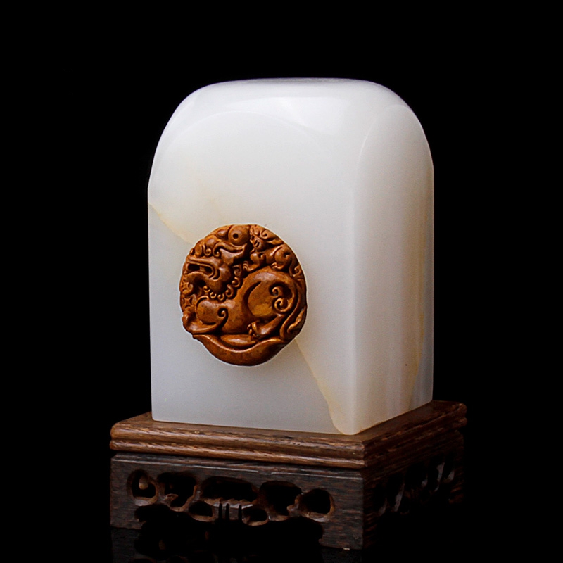 文人雅趣，玉雕印章