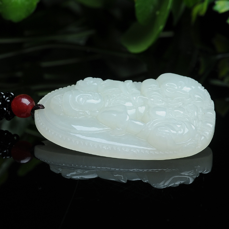 和田玉守護神吊墜