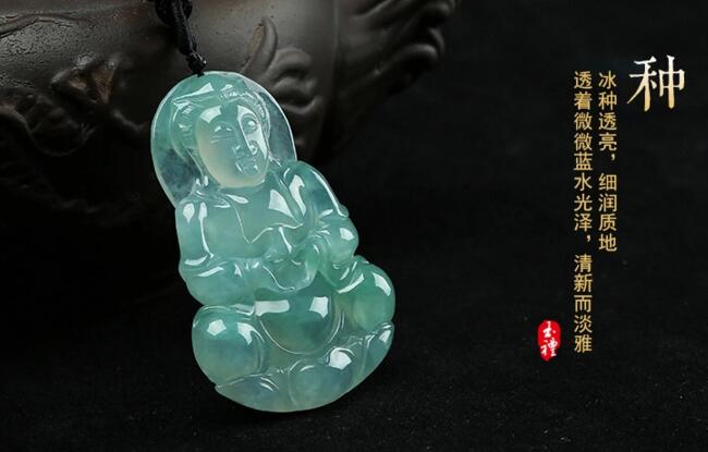 冰種翡翠觀音，飄綠緬甸翡翠觀音吊墜