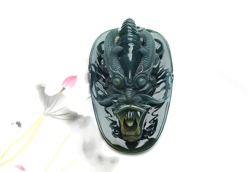 果敢翡翠，藍(lán)水翡翠龍牌玉器