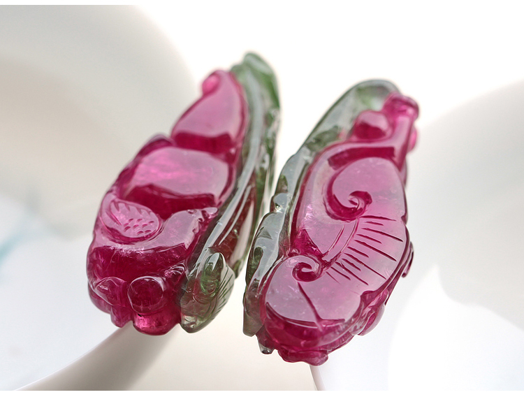 西瓜碧璽吊墜，雕刻如意貔貅項墜一對