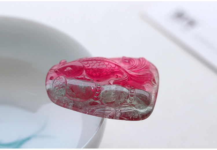 西瓜碧璽吊墜，雕刻如意貔貅項墜一對