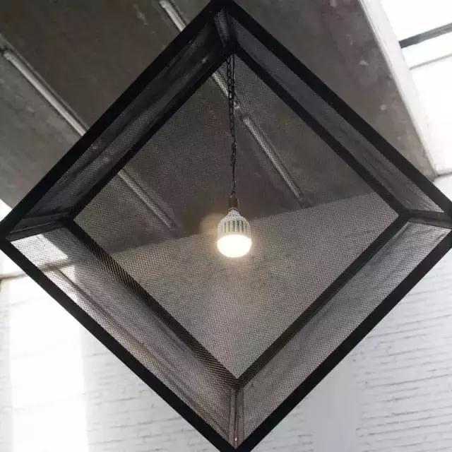 北皋一號(hào)的國際藝術(shù)區(qū)“有肉食堂”