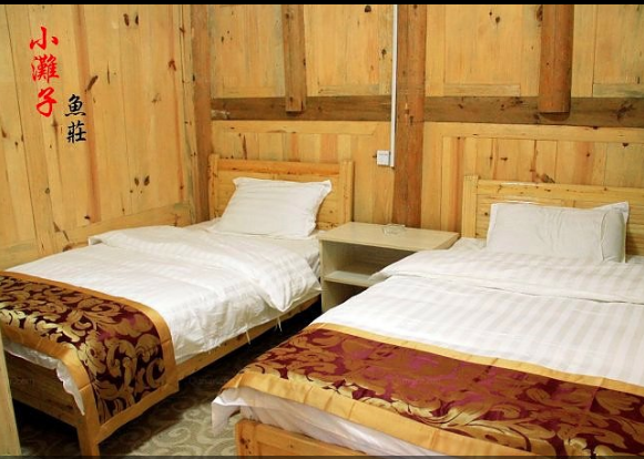重慶酉陽(yáng)龔灘古鎮(zhèn)小灘子客棧