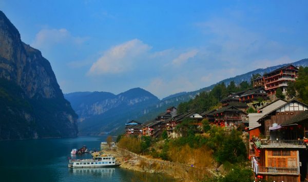 千年一 夢(mèng)，醉在龔灘古鎮(zhèn)紅樓客棧