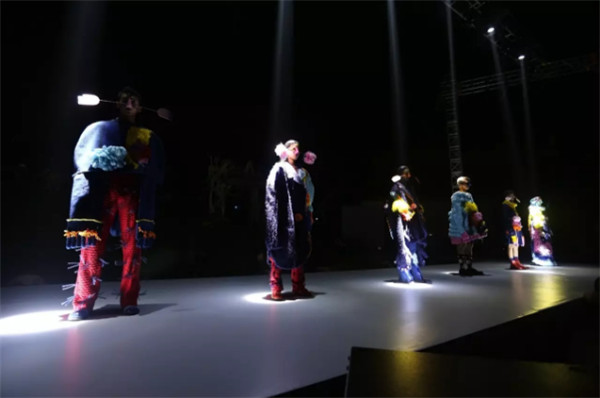 2017年中國美術學院畢業(yè)展開幕式現(xiàn)場（海量套圖