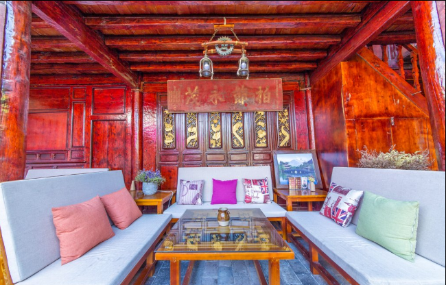 Q居麗江古城何必居好運(yùn)客棧