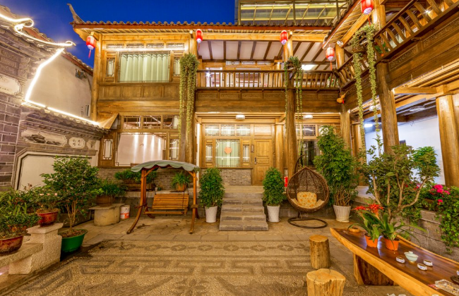 麗江國(guó)色天香精品民宿(觀云店）