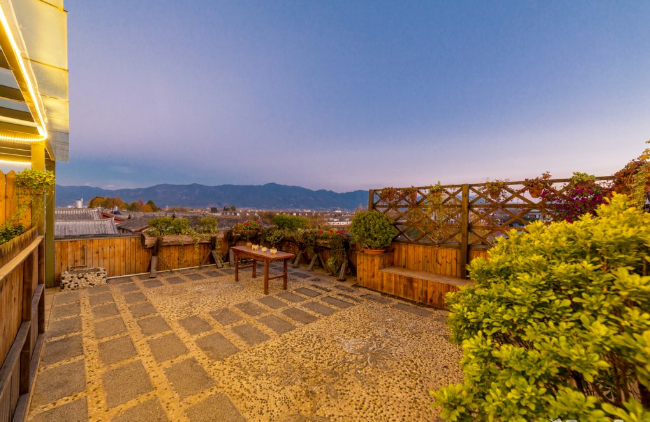 麗江國(guó)色天香精品民宿(觀云店）