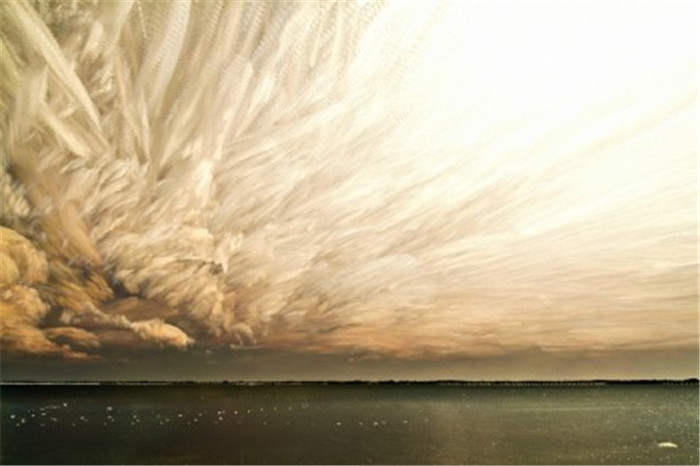 彩繪圖片，用相機彩繪天空