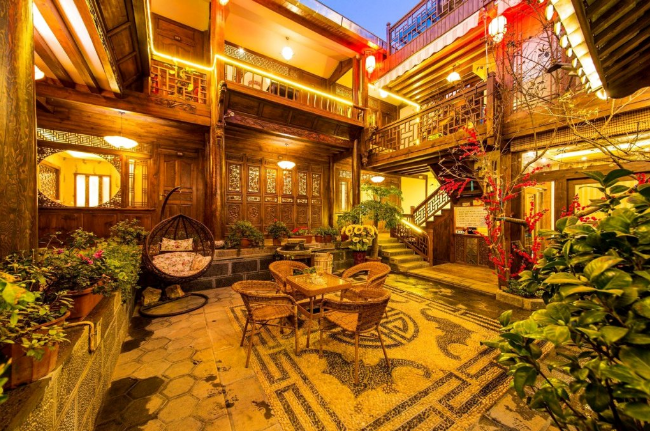 麗江初見(jiàn)·麗江精品人文民宿