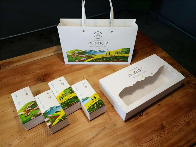 《茶的故鄉(xiāng)》創(chuàng)意茶葉包裝設(shè)計(jì)